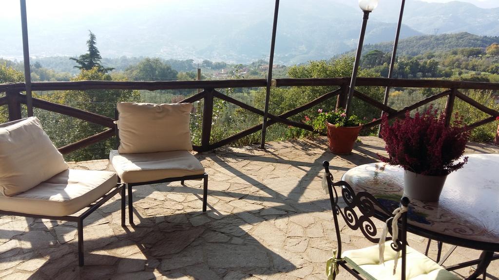 Casetta Verde Guest House Vaiano  Bagian luar foto